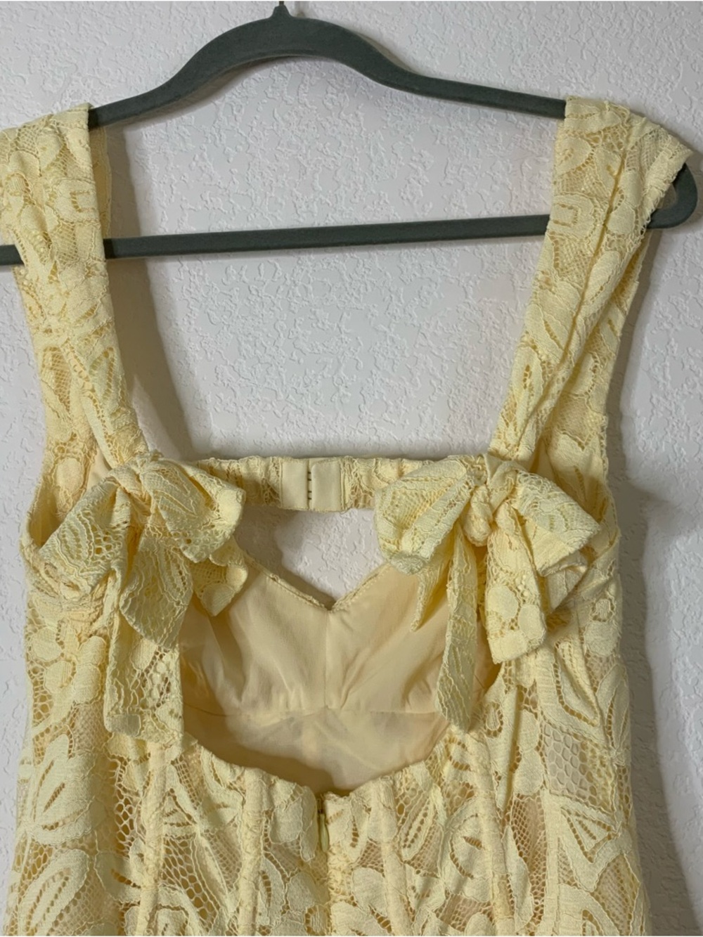 For love and lemons August yellow lace back zip mini dress M - Picture 8 of 10